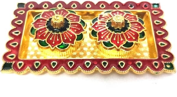 Samukkaras fashions Fiber Handmade Sindoor Box / Kunguma Chimil / Kumkum Box with Plate Decorative Showpiece - 11.5 cm  (Fiber, Gold, Maroon, Green)